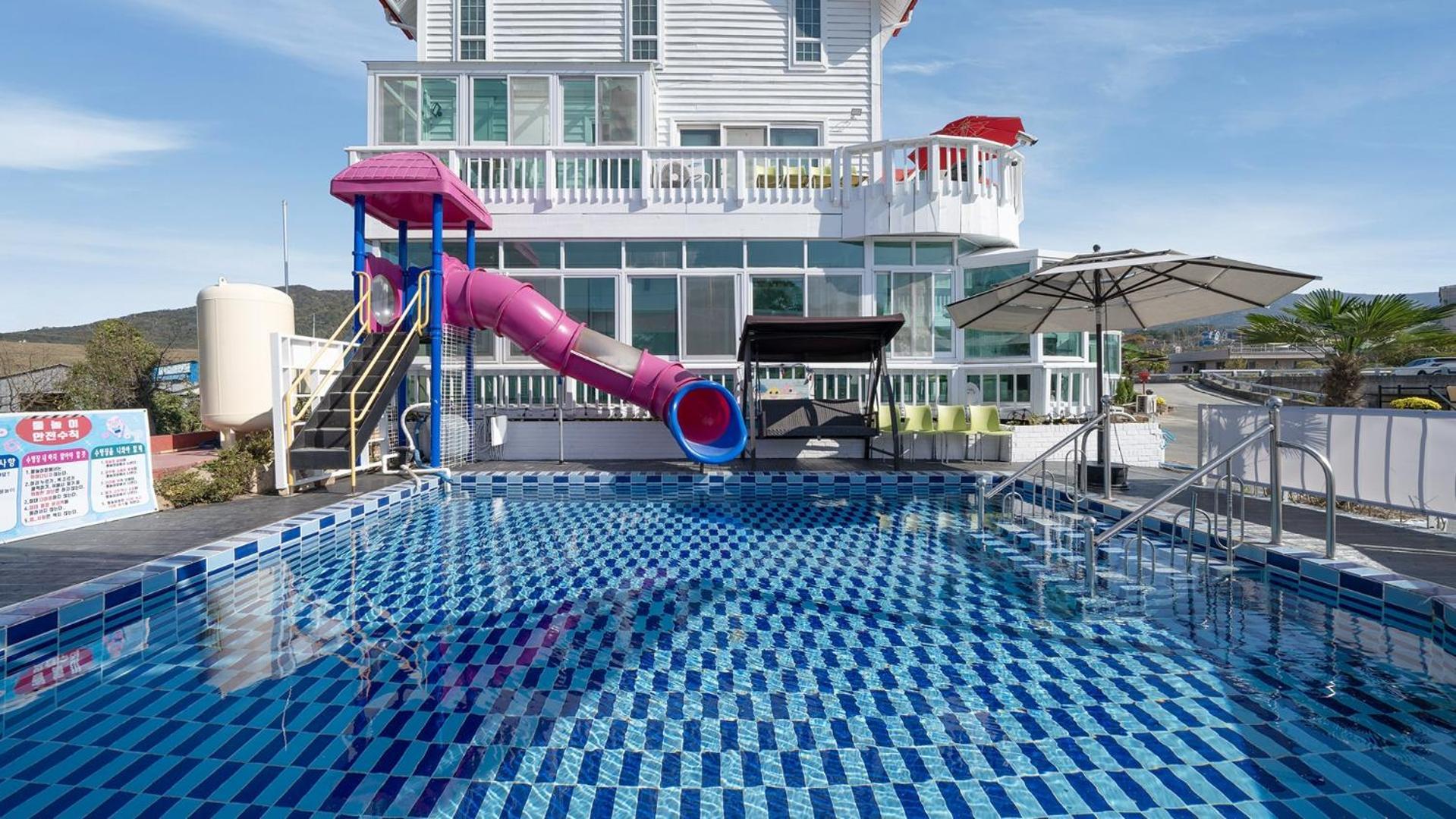 Gyeongju Riu Kids Poolvilla Zewnętrze zdjęcie